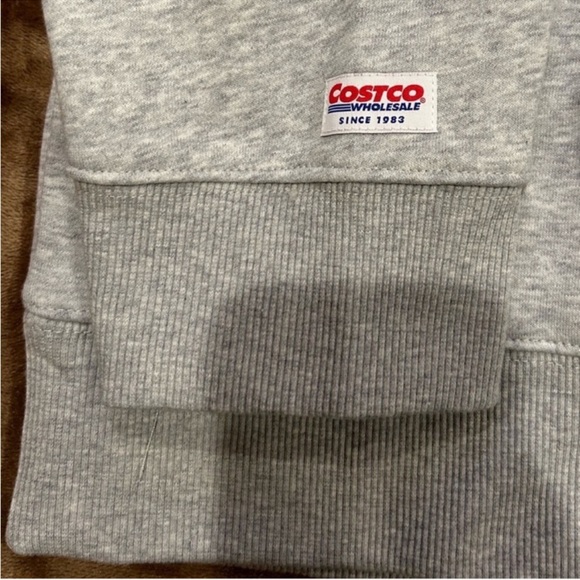 NWT Kirkland Signature Unisex COSTCO WHOLESALE Logo Hoodie, Men size XXL - Picture 7 of 8